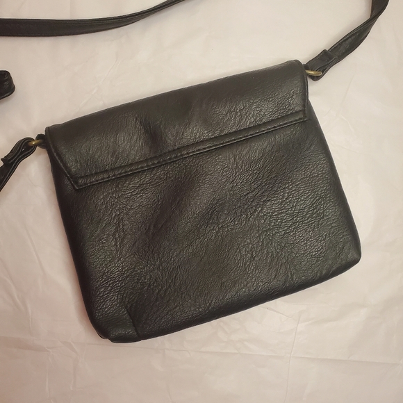 Roxy Faux Leather Purse - Picture 4 of 4